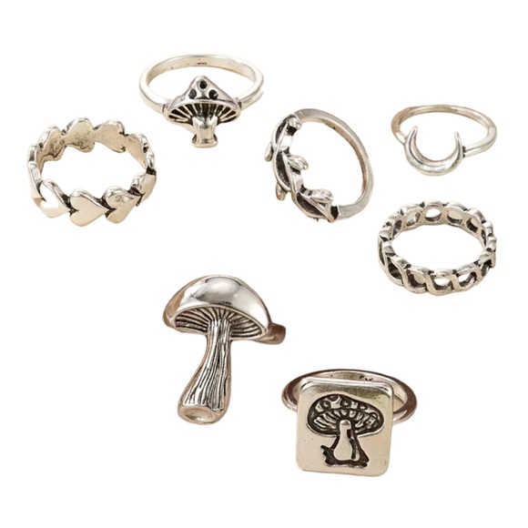 7 Piece Variety Style Silver Ring Set - Picture 3 of 5